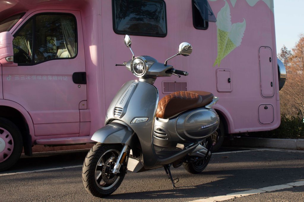 Regenerative Braking in Electric Mopeds - Cyclemix