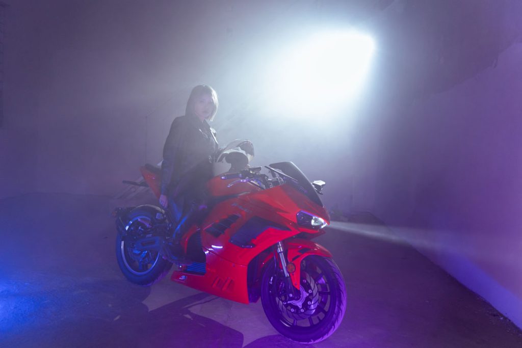 Unveiling the Charging Dynamics of Electric Motorcycles - Cyclemix